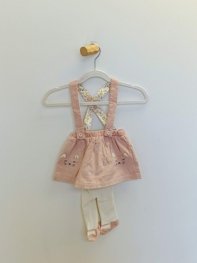 Pink Kitty overall skirt w/tights
