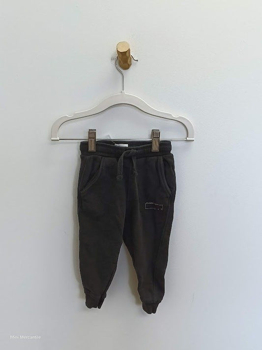 Boys black sweat pants 18-24m (Type: Pants, Size: 18-24MO)