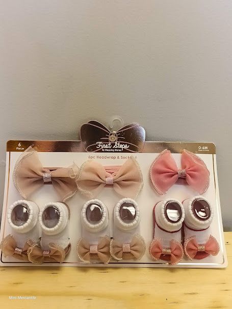 White socks bows