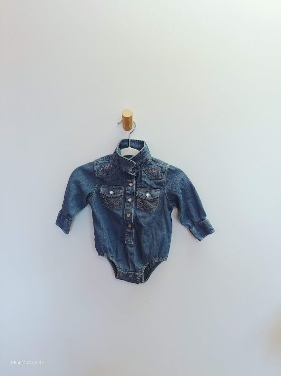 Blue long sleeve button up