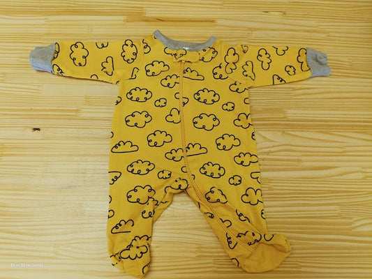Boys yellow cloud pajamas size Preemie (Size: Preemie, Type: Pajamas)