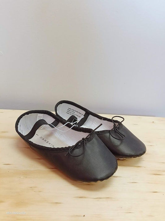 Danskin Ballet Shoes Black size 1 (Type: Sports, Size: 1)